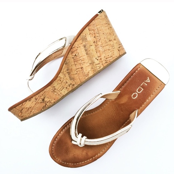 aldo wedge flip flops